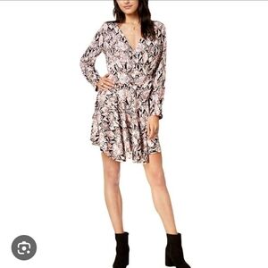 Bar III SZ XL ANIMAL PRINT FLIRTY DRESS